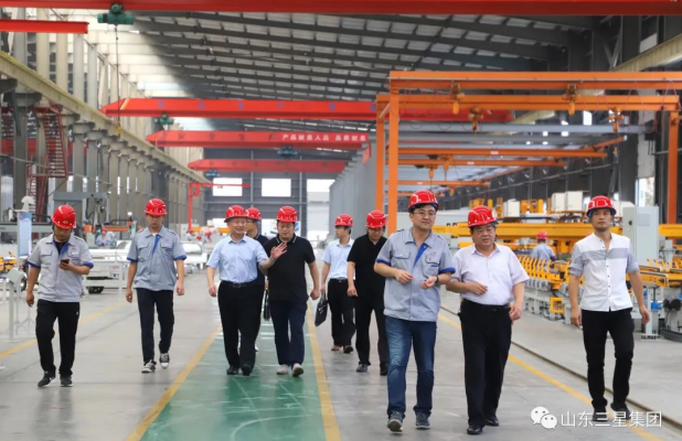 滨州市工商联调研组来山东s36沙龙会集团调研