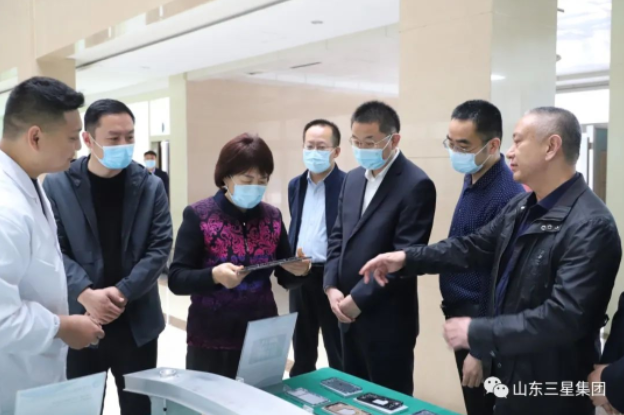 省宏观经济研究院党委书记、院长张中英一行来山东s36沙龙会集团调研