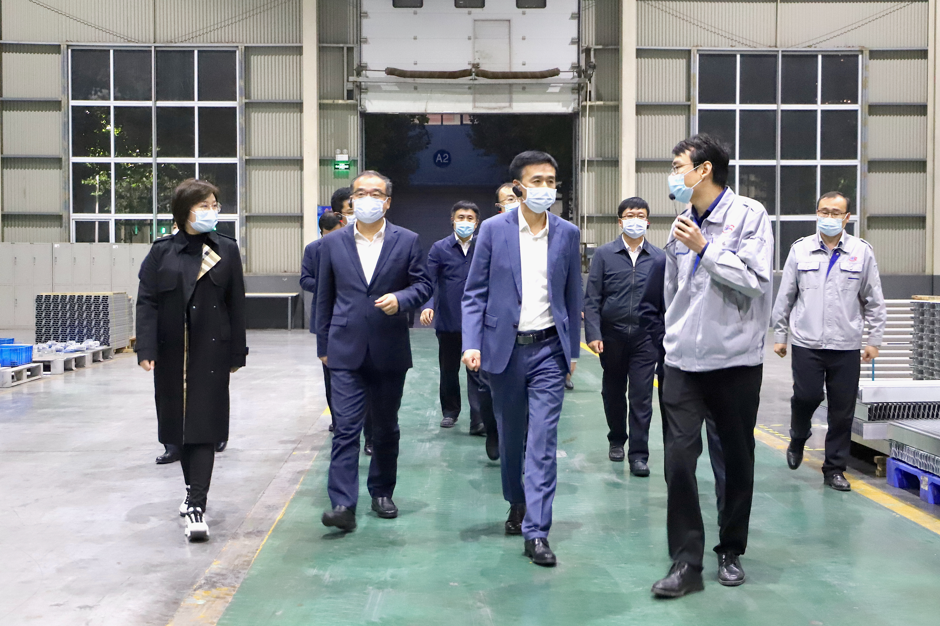 滨州市委副书记、市长李春田一行来山东s36沙龙会集团调研