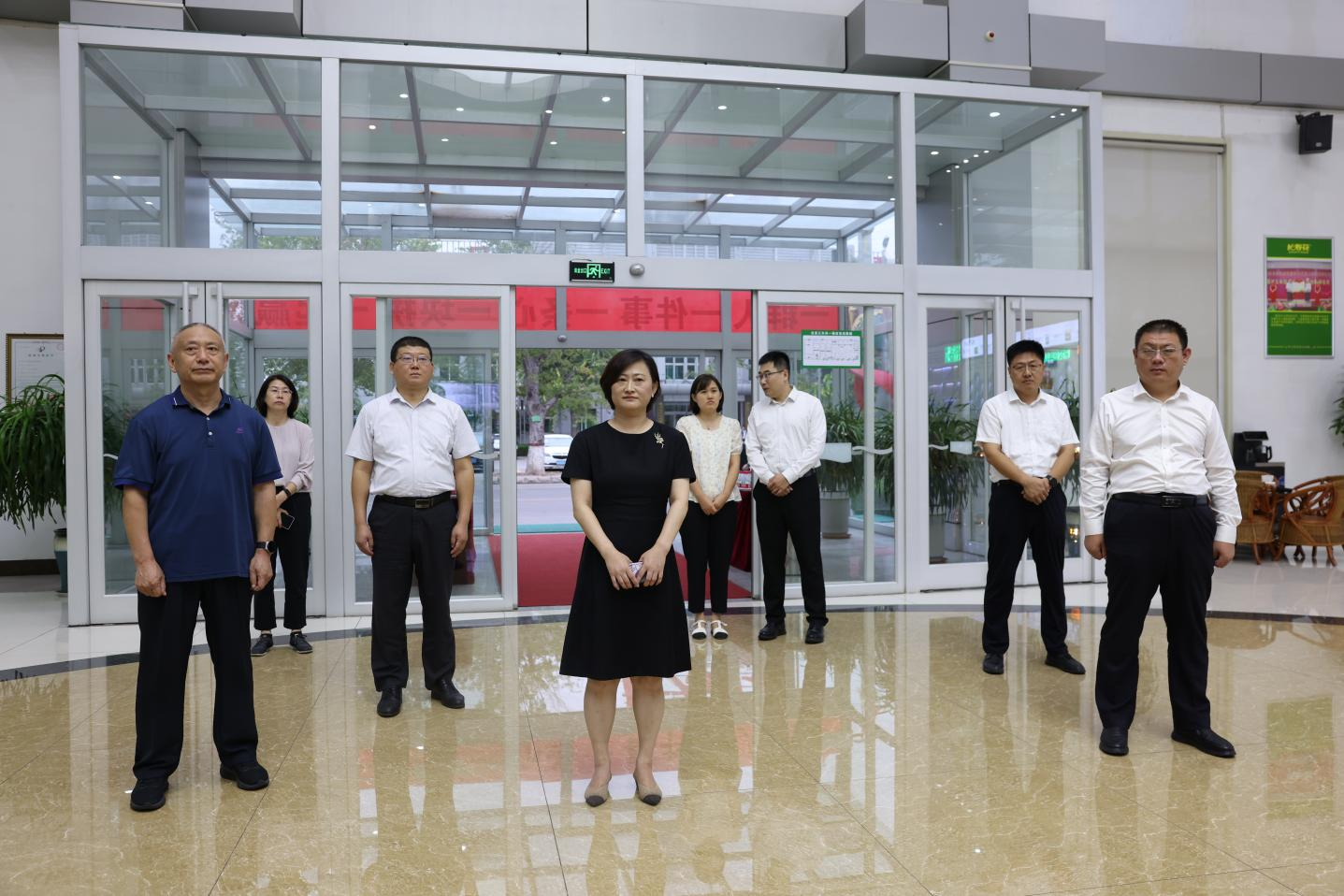 滨州市投资促进中心党组书记、主任王辉来山东s36沙龙会集团调研