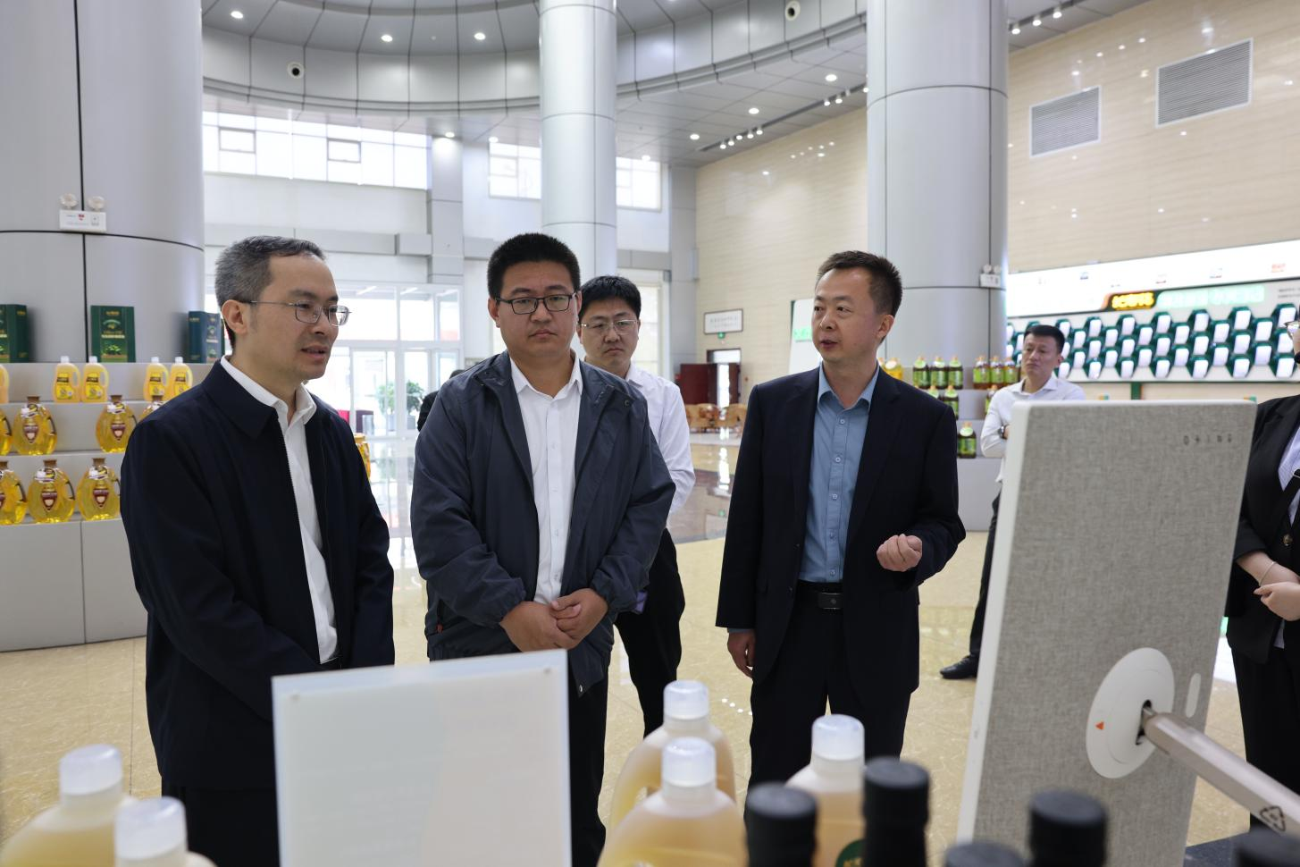 博兴县副县长孙家波一行来山东s36沙龙会集团调研