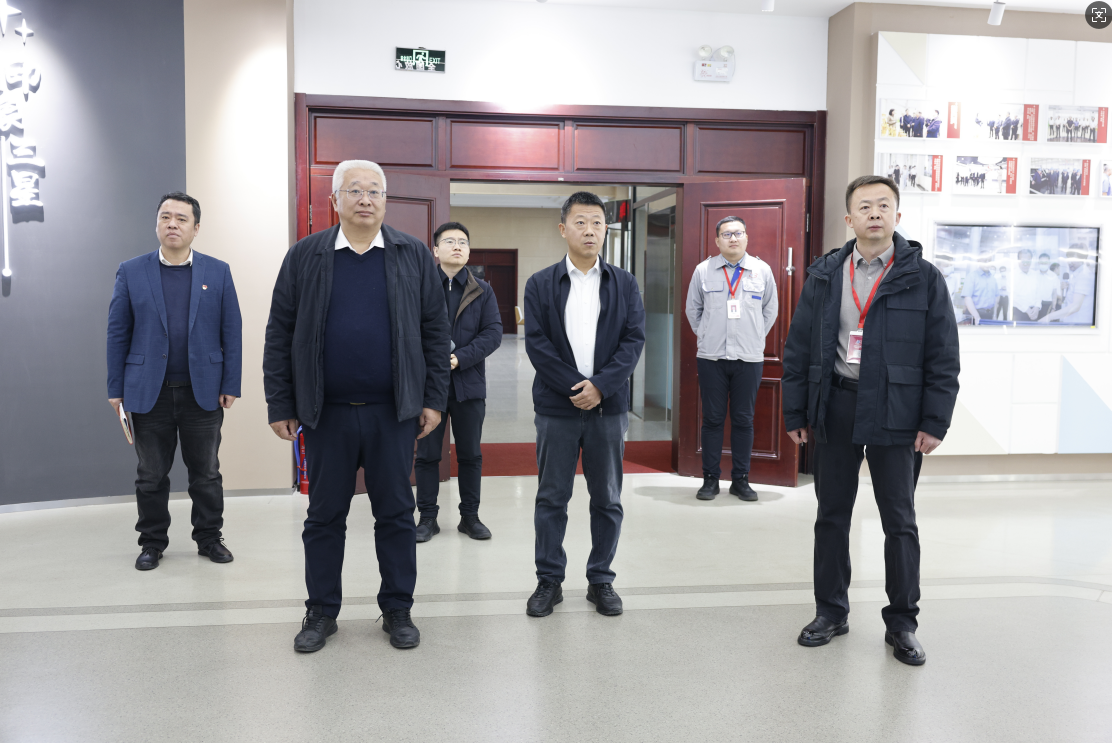 山东联通公司党委委员、副总经理林军一行来山东s36沙龙会集团参观交流