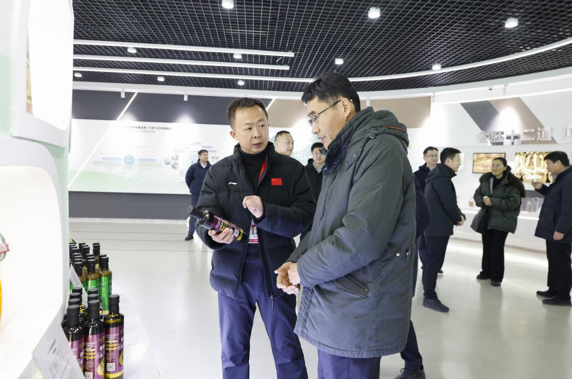 中国粮食研究培训中心调研组来山东s36沙龙会集团调研
