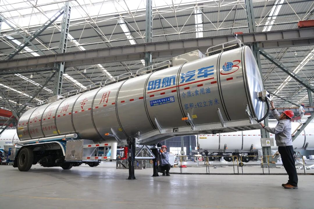 【人民网报道】s36沙龙会机械:新春开工忙 全力以赴开新局