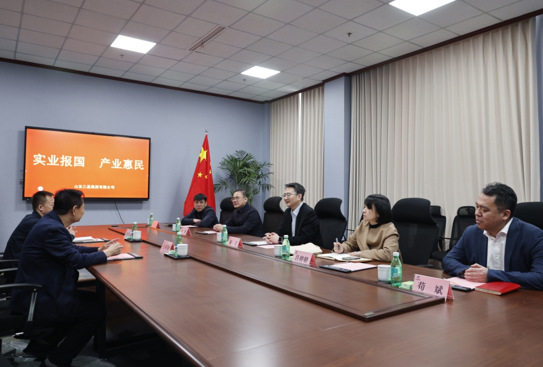 滨州联通公司总经理姜丁来山东s36沙龙会集团座谈交流