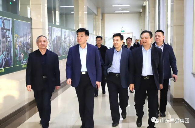 邹平市副市长、市公安局党委书记、局长张曰海一行到山东s36沙龙会集团参观调研